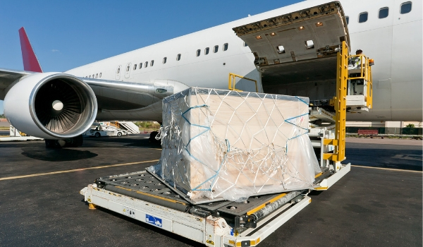 Domestic Air Freight Logistics | Red Arrow Logistics